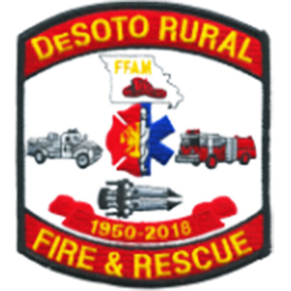Fire damages garage near De Soto